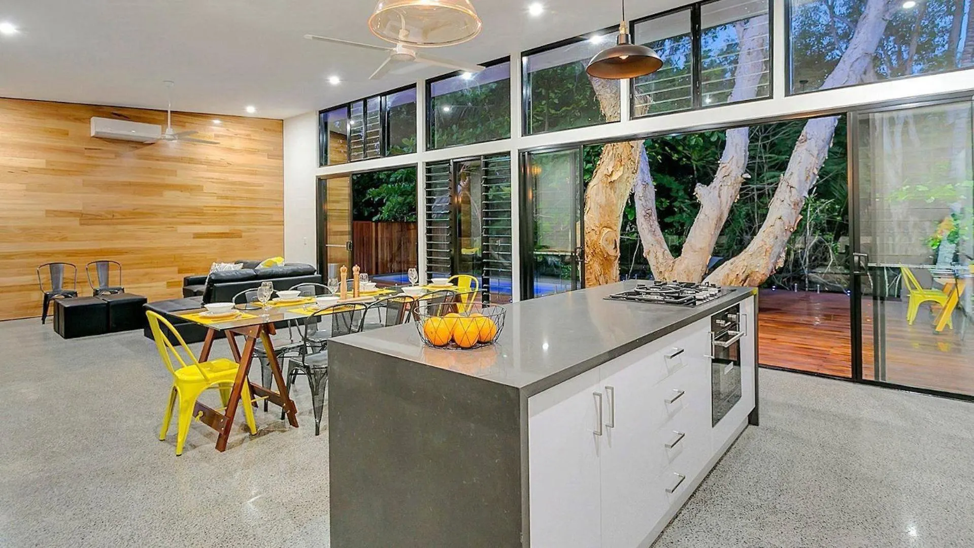 Clifton Beach House - Clifton Beach 0*,  Australia